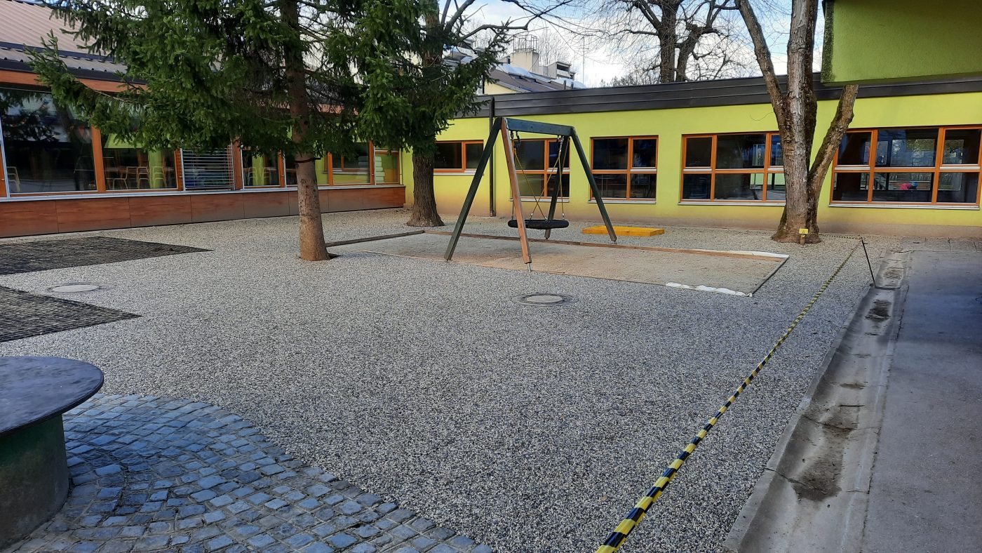 lepljen pesek Vrtnarstvo ČRNE